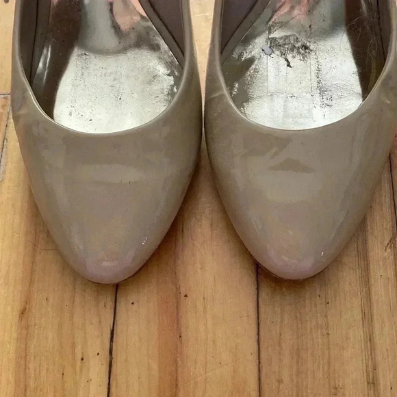 Coach nude patent  leather round toe pumps - Picture 2 of 7